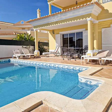 Tio Pedro - Swimming Pool - For Families- By Bedzy Willa Albufeira
