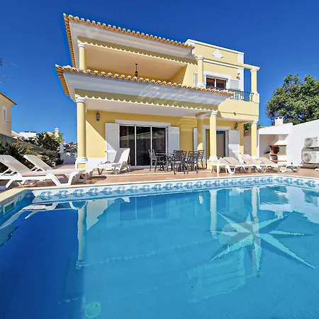 Tio Pedro - Swimming Pool - For Families- By Bedzy * Albufeira